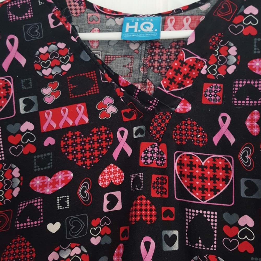 Scrub top - Picture 2 of 3